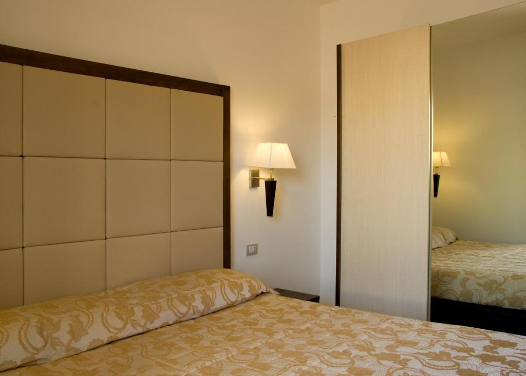 Hotel Bahia San Benedetto del Tronto Habitación foto