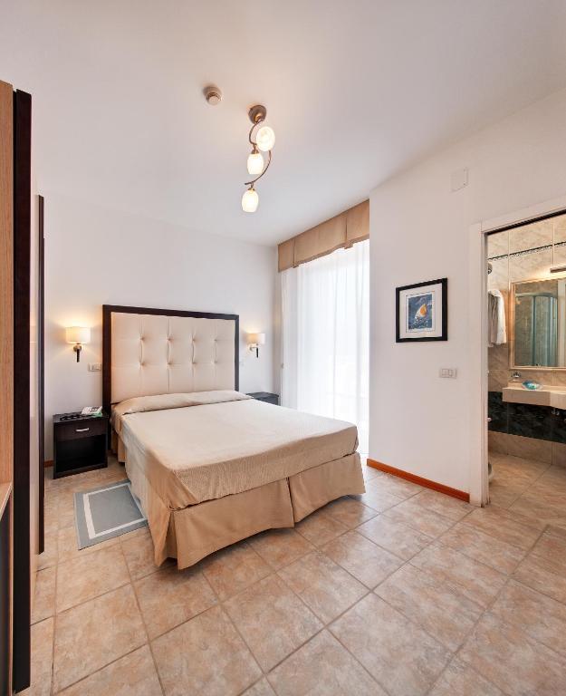 Hotel Bahia San Benedetto del Tronto Exterior foto
